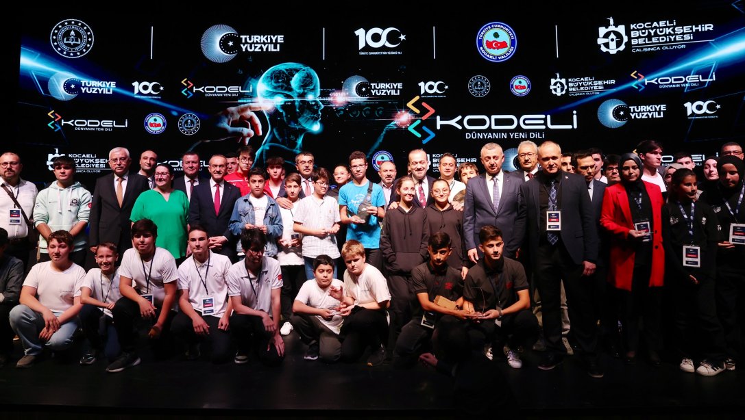 KODELİ Robotik-Kodlama Atölyeleri Açılış ve KODELİG'23 Yarışmaları Ödül Töreni